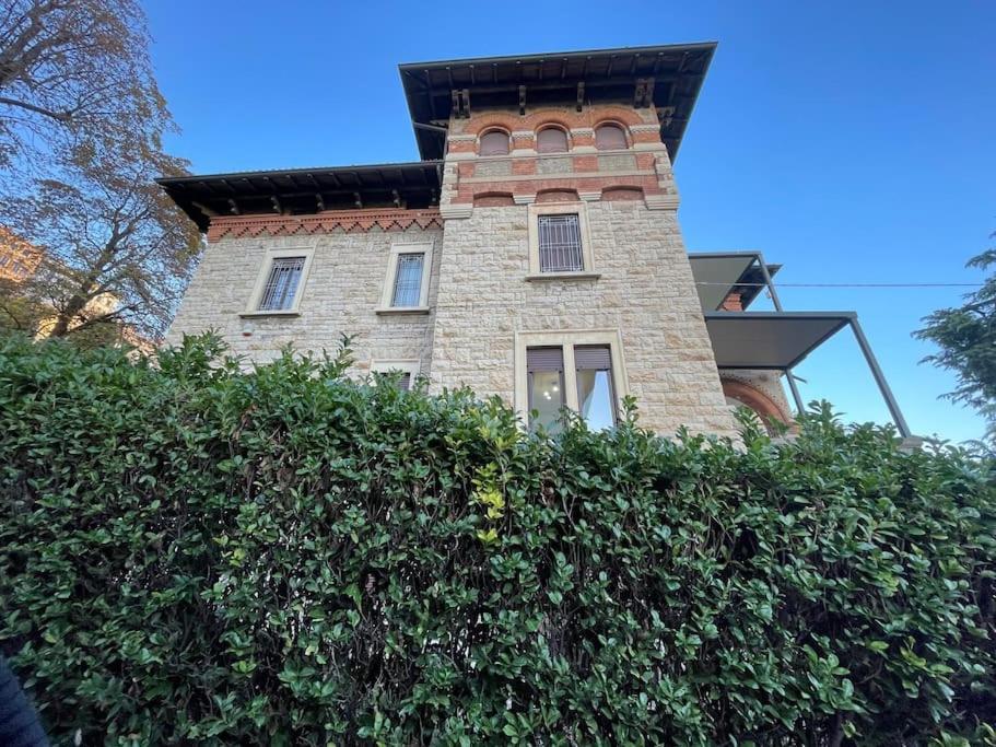 Bg Central President Suite Con Parcheggio - Vista Citta Alta Bergamo Kültér fotó