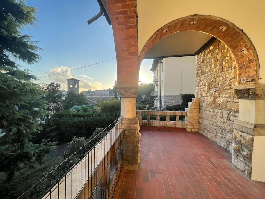 Bg Central President Suite Con Parcheggio - Vista Citta Alta Bergamo Kültér fotó